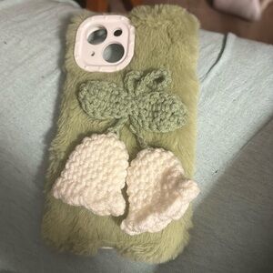 fuzzy iphone 13/14/15 case